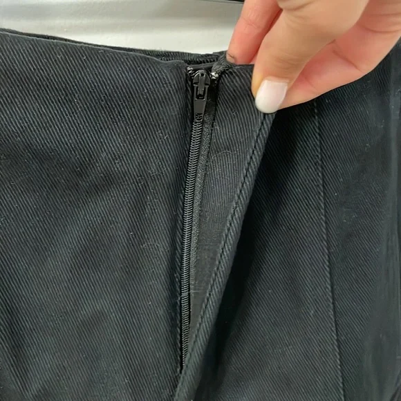 COPY - Shorts - Picture 4 of 7